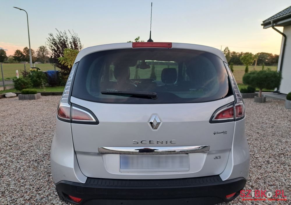 2013' Renault Scenic photo #5