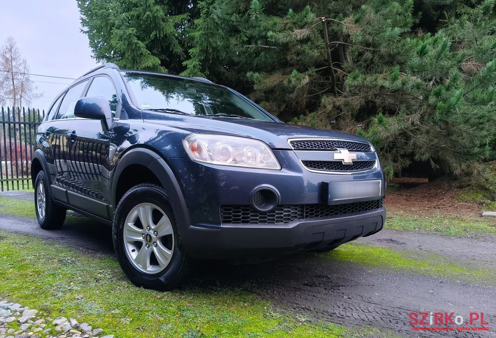 2007' Chevrolet Captiva 2.4 2Wd 5 Sitzer Ls photo #2