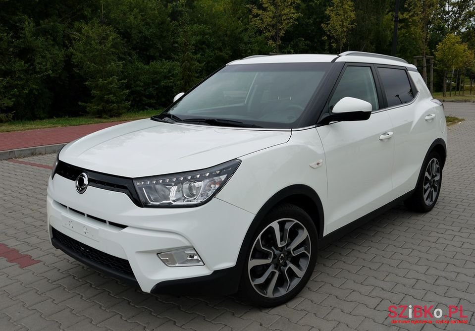 2017' SsangYong Tivoli photo #1