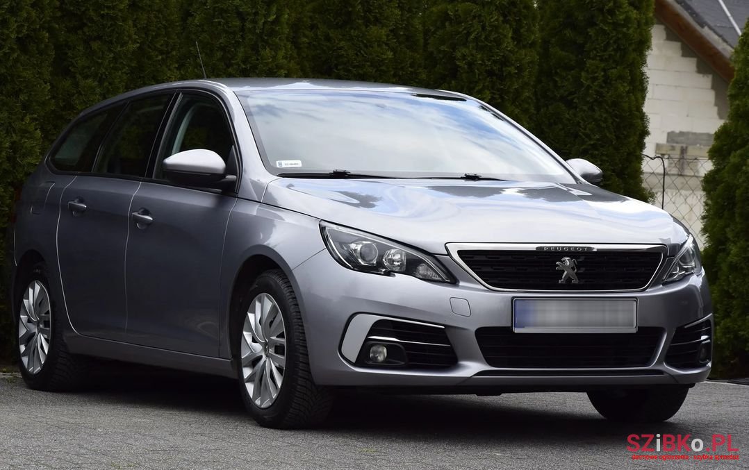 2019' Peugeot 308 photo #1