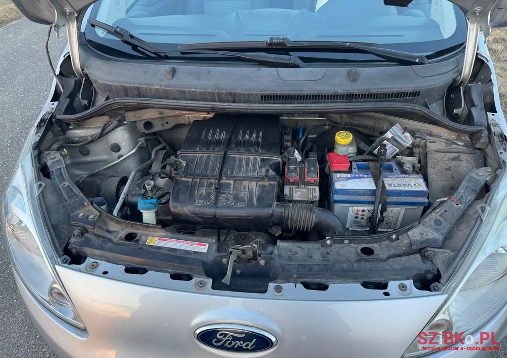 2010' Ford Ka 1.2 Titanium photo #6