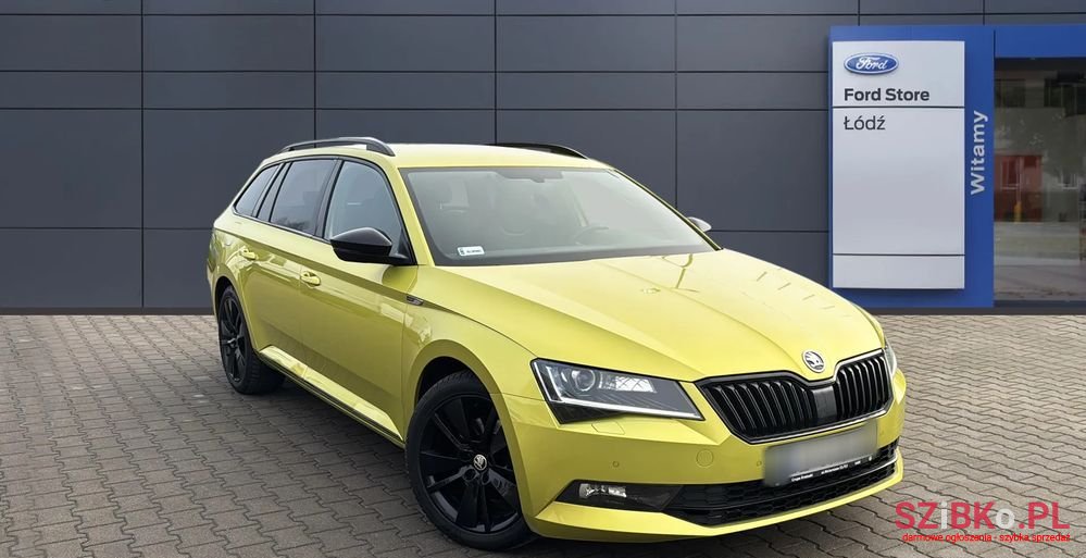 2019' Skoda Superb photo #1