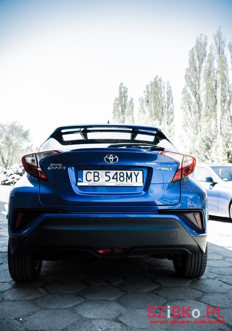 2019' Toyota C-Hr photo #3