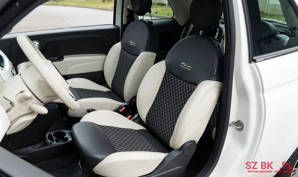 2021' Fiat 500 1.0 Hybrid Lounge photo #5