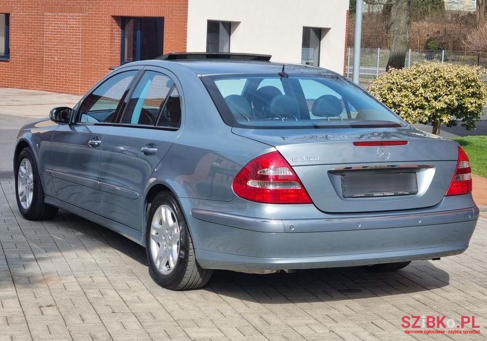 2005' Mercedes-Benz E-Class 350 T photo #3