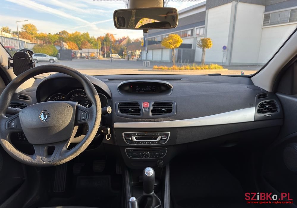 2011' Renault Fluence 1.6 16V Expression photo #5