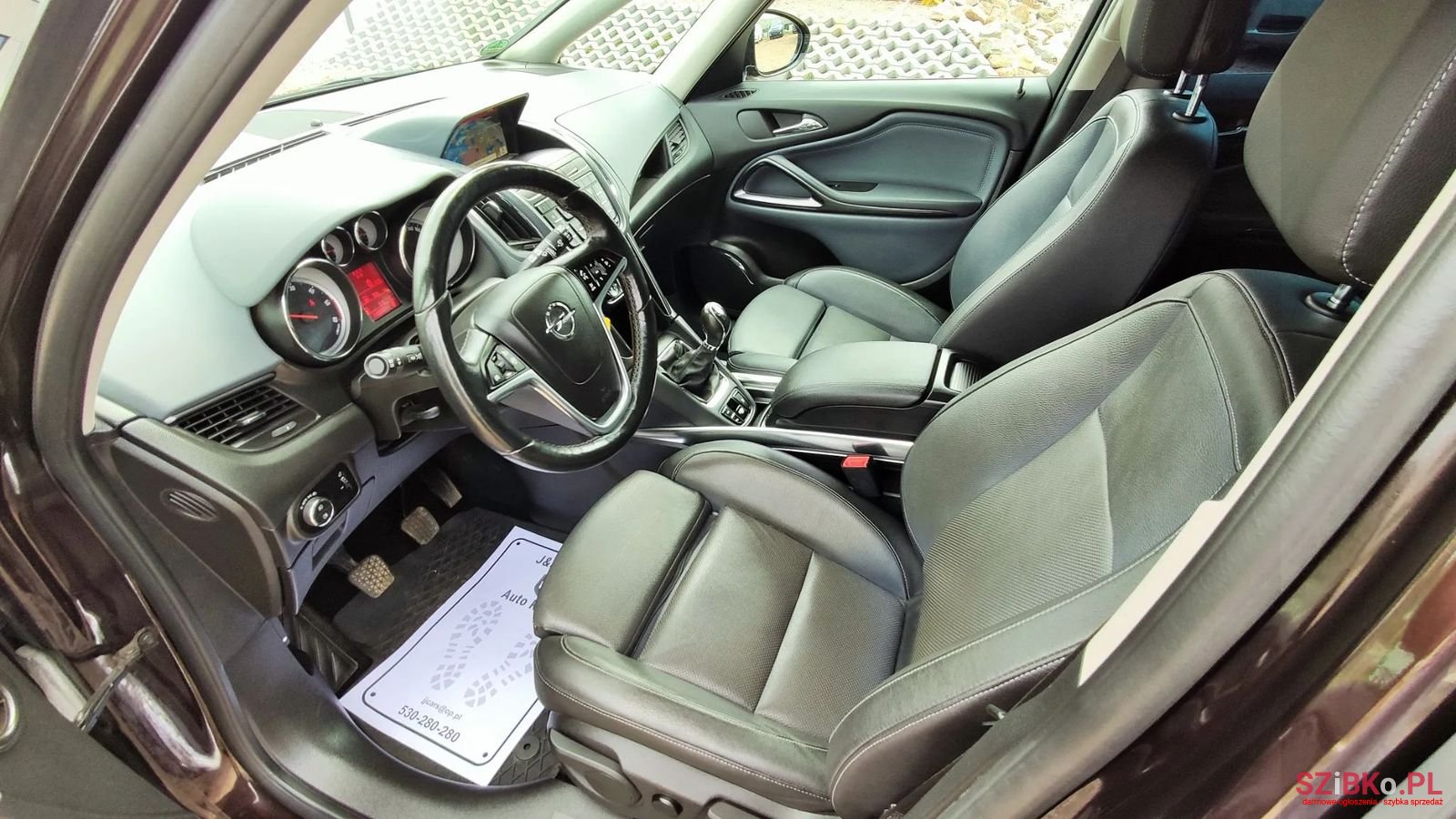 2015' Opel Zafira photo #4