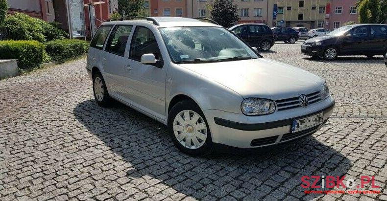 1999' Volkswagen Golf photo #1