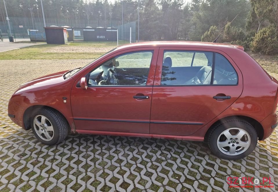 2001' Skoda Fabia photo #6