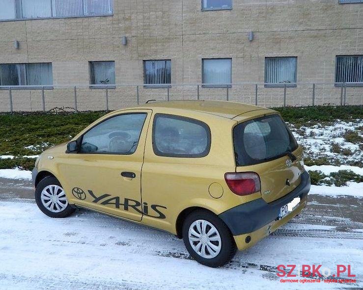 1999' Toyota Yaris photo #2