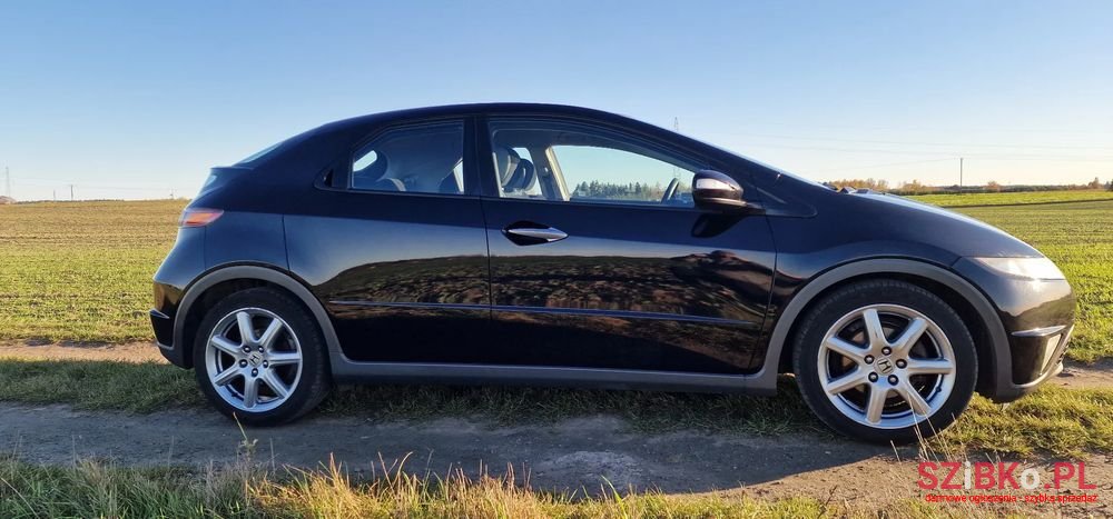 2006' Honda Civic 1.8I-Vtec Comfort photo #2