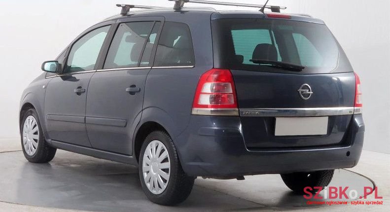 2007' Opel Zafira photo #3