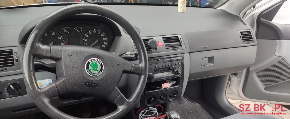 2001' Skoda Fabia 1.4 Comfort photo #5