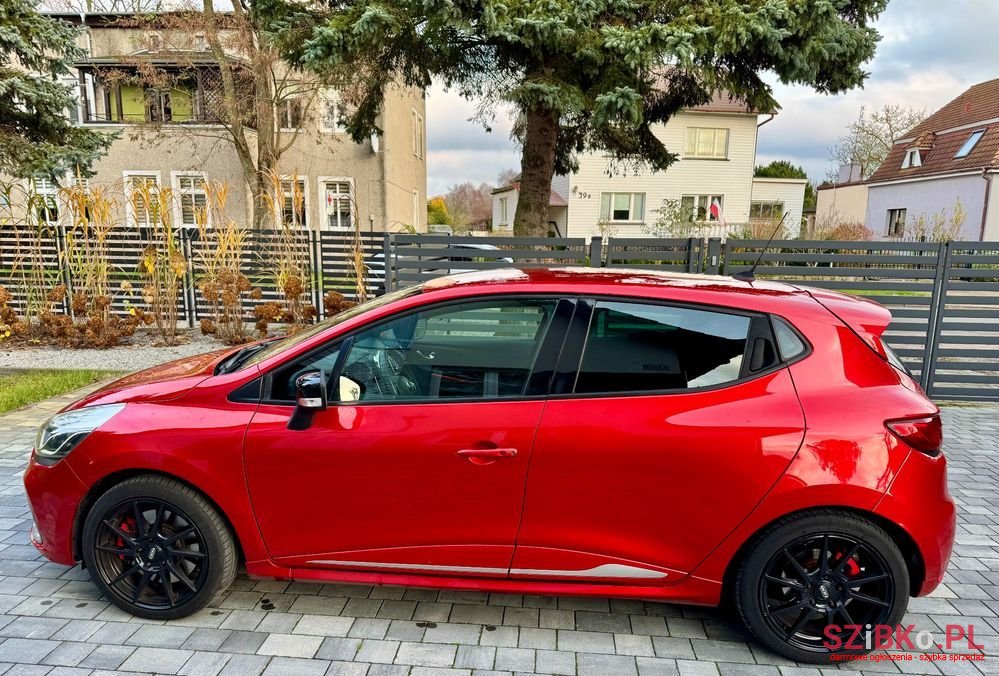 2013' Renault Clio photo #3