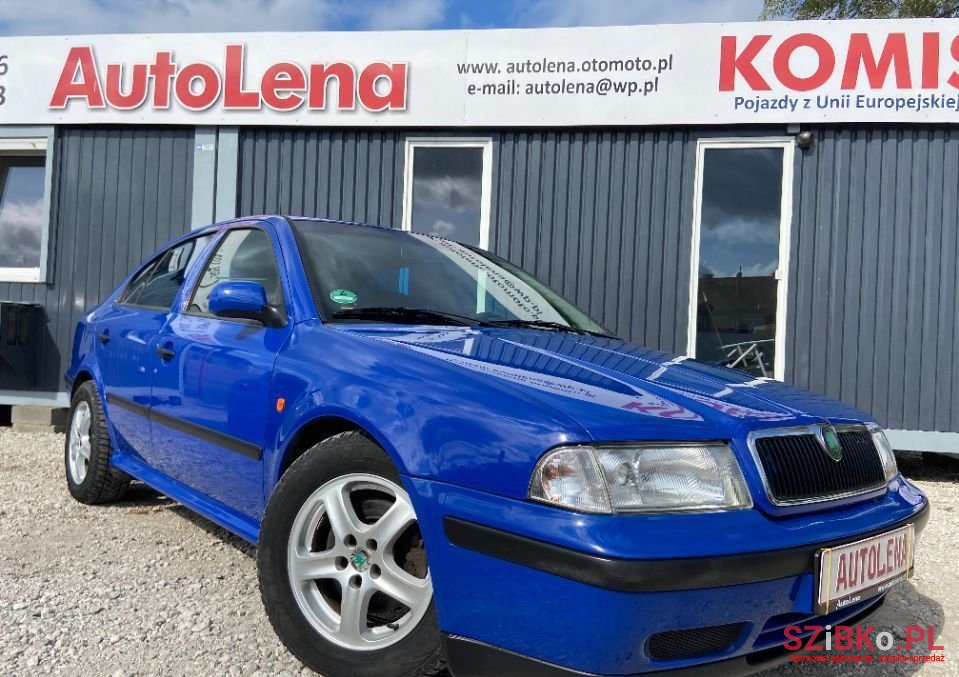 2001' Skoda Octavia photo #1