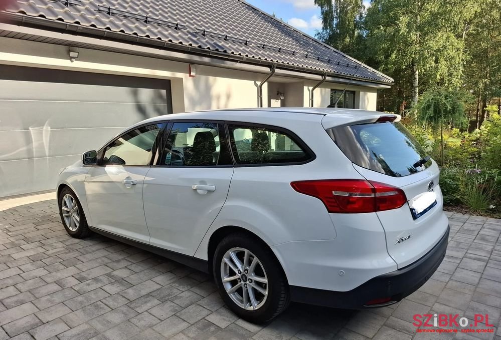 2016' Ford Focus photo #4