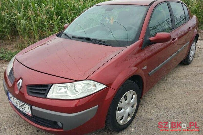 2007' Renault Megane photo #1