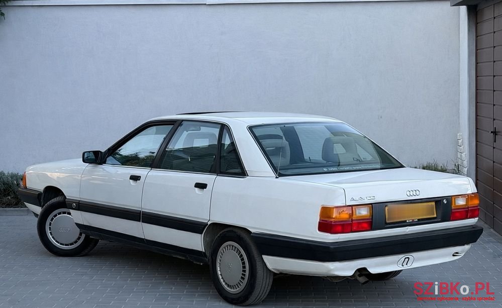 1989' Audi 100 1.8 Cc photo #2