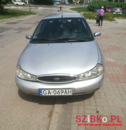 2000' Ford Mondeo photo #2