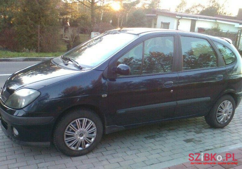 2001' Renault Scenic photo #1