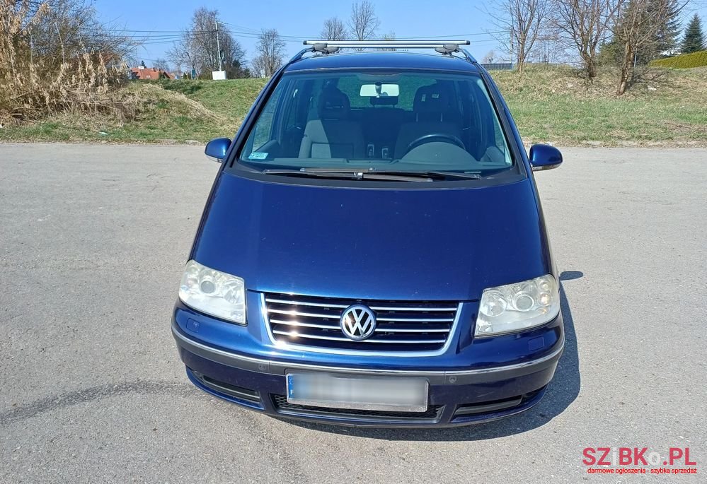 2008' Volkswagen Sharan photo #3