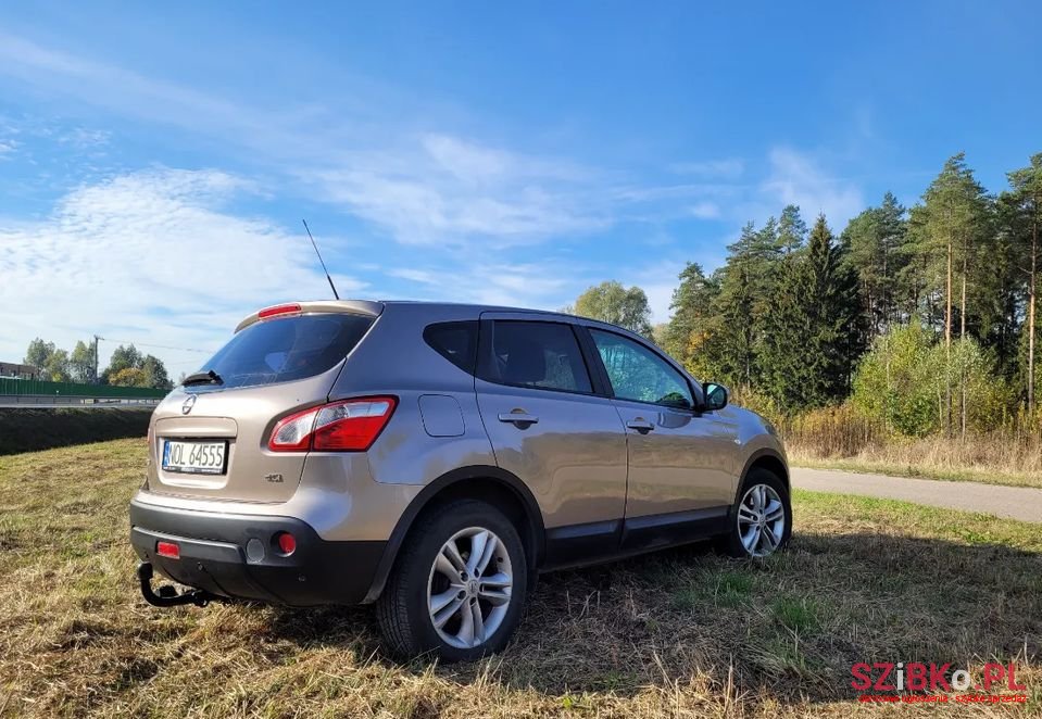 2010' Nissan Qashqai photo #4