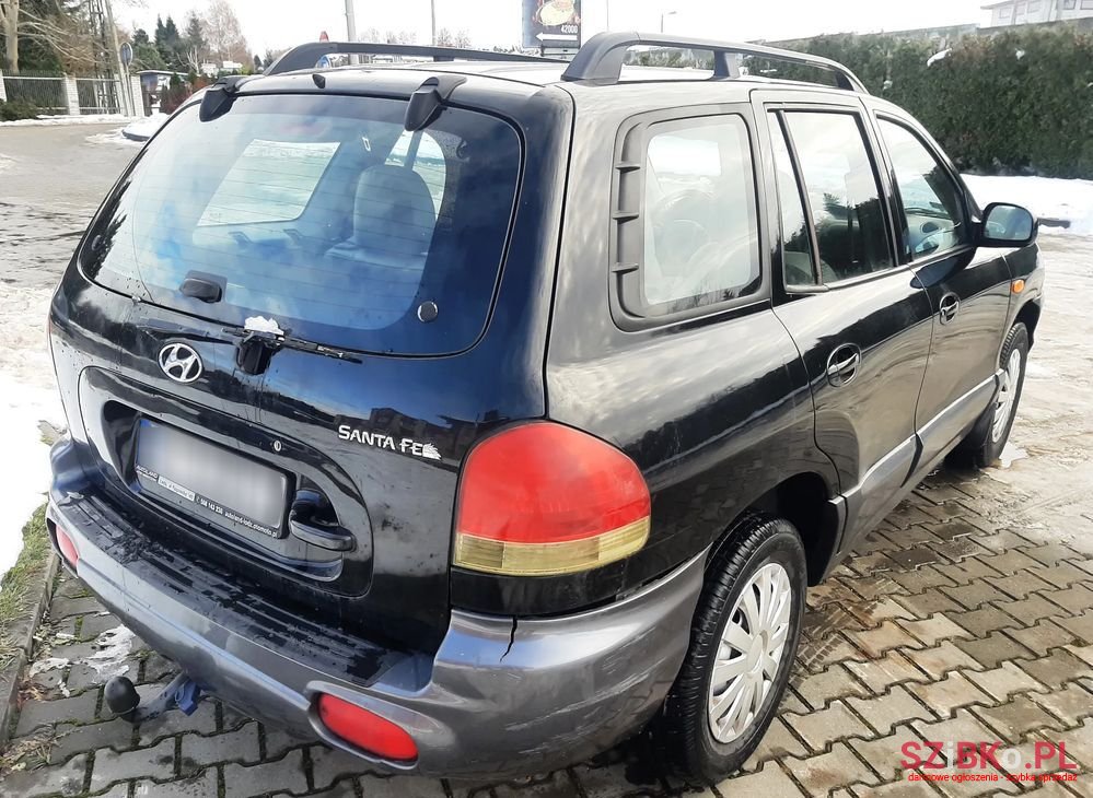 2005' Hyundai Santa Fe 2.4 Gls 2Wd photo #3