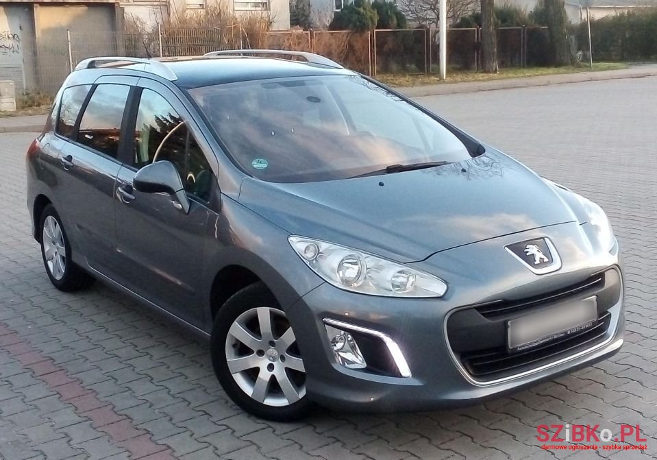 2011' Peugeot 308 photo #4