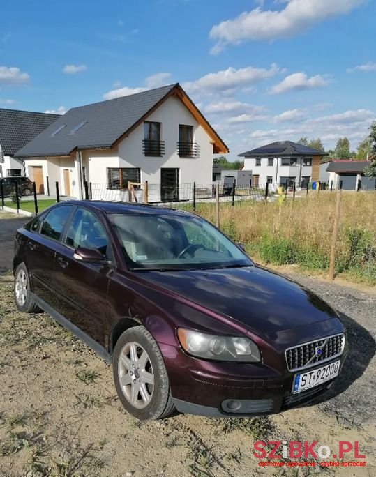 2004' Volvo S40 photo #2