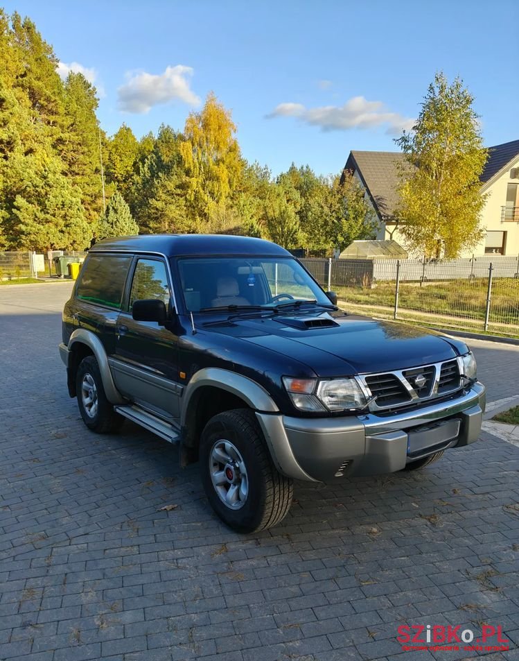 2000' Nissan Patrol photo #2