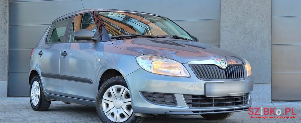 2012' Skoda Fabia 1.2 12V Elegance photo #4