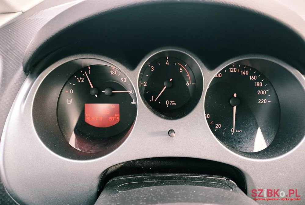 2007' SEAT Altea XL photo #3