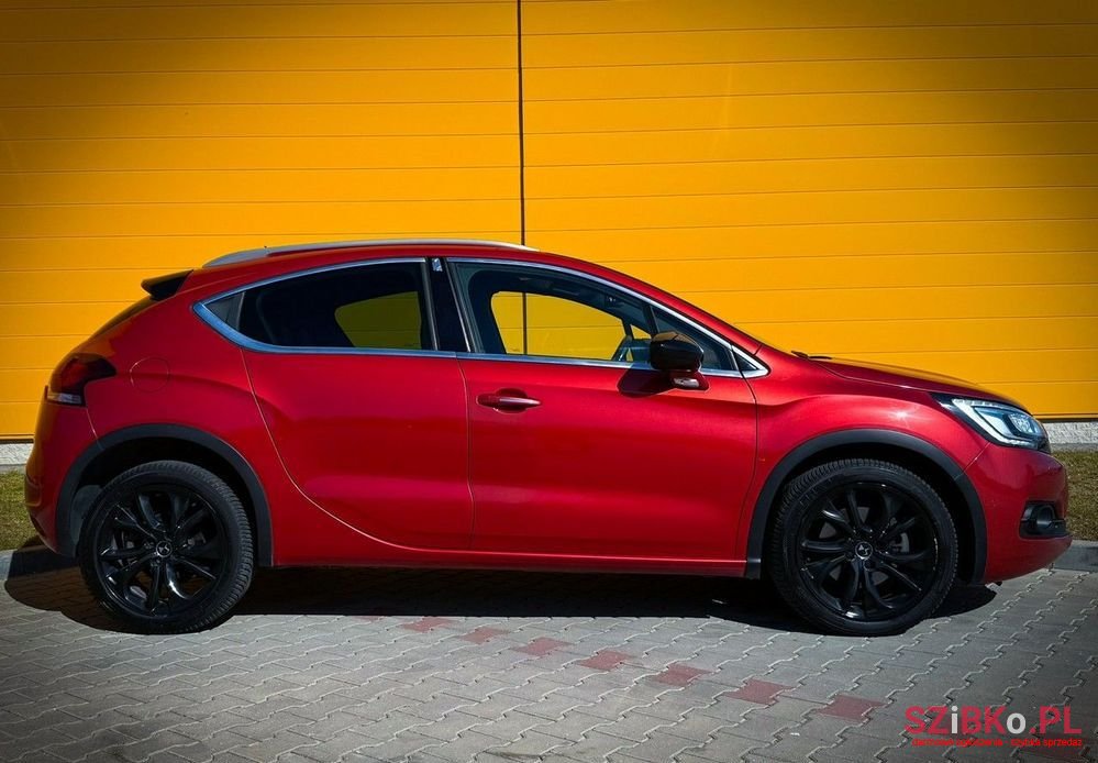 2016' DS Automobiles DS 4 Crossback photo #5