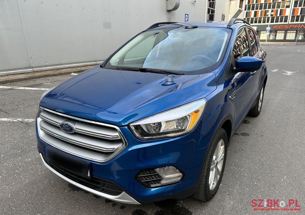 2018' Ford Escape photo #1
