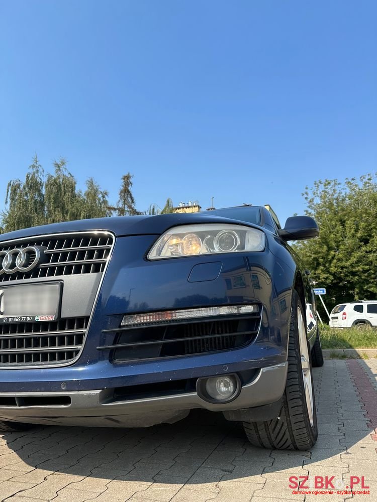 2006' Audi Q7 photo #1