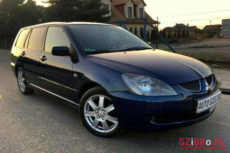 2005' Mitsubishi Lancer photo #1