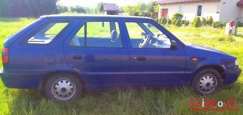 2000' Skoda Felicia photo #1