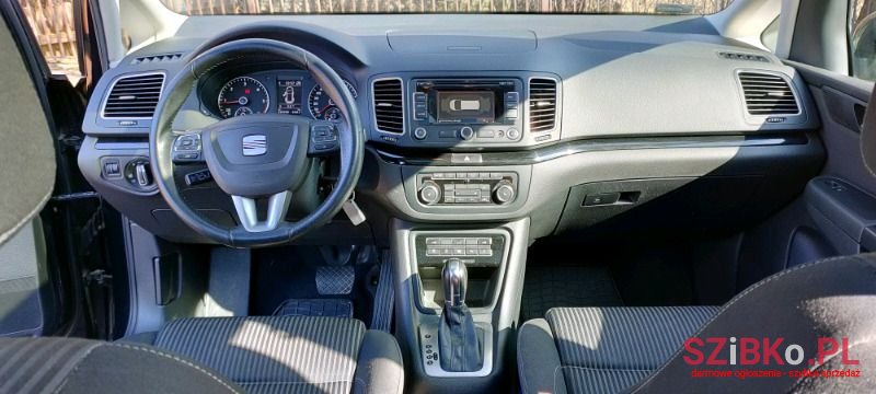 2011' SEAT Alhambra photo #4