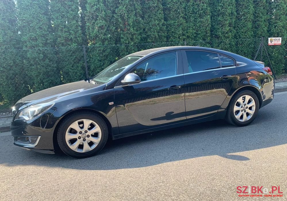 2015' Opel Insignia 2.0 Cdti Edition S&S photo #1