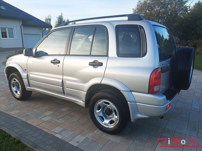 2004' Suzuki Grand Vitara photo #5