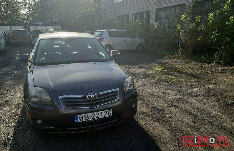 2007' Toyota Avensis photo #1