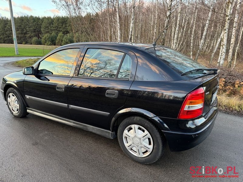 2002' Opel Astra 1.6 Elegance photo #3