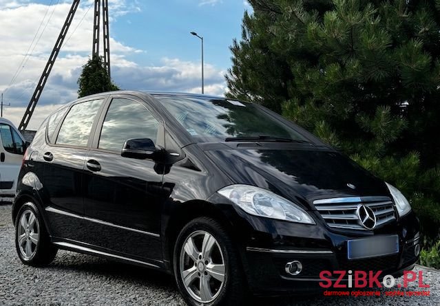 2010' Mercedes-Benz A-Class photo #5