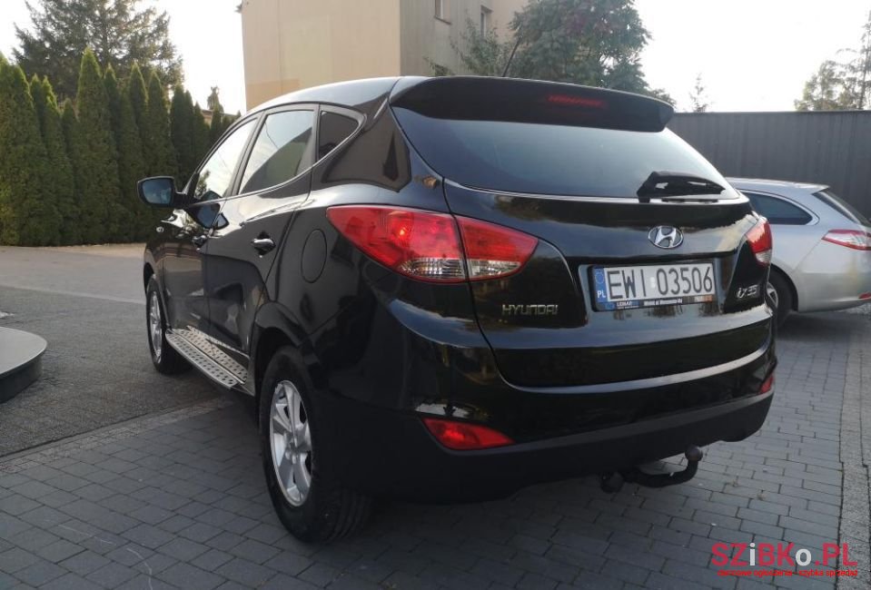 2011' Hyundai ix35 photo #6