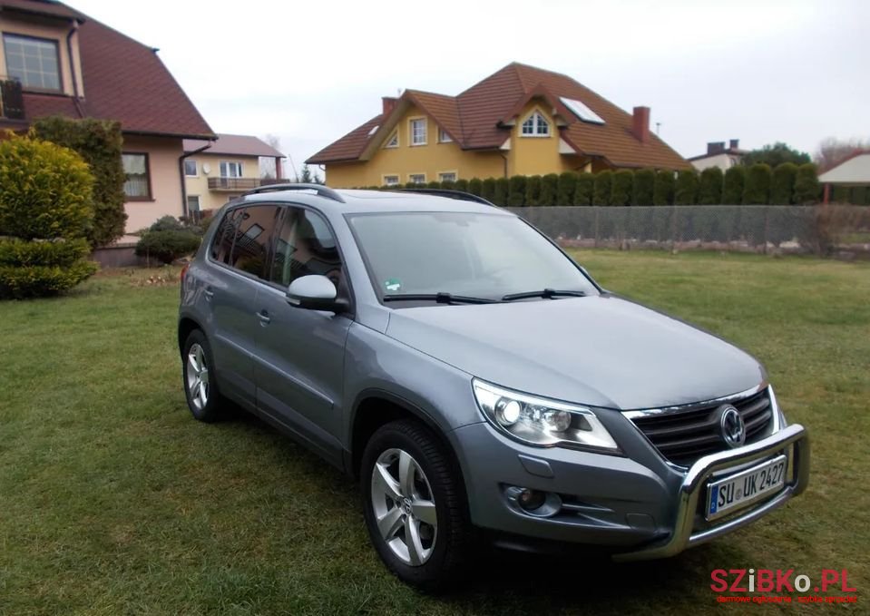 2008' Volkswagen Tiguan photo #3