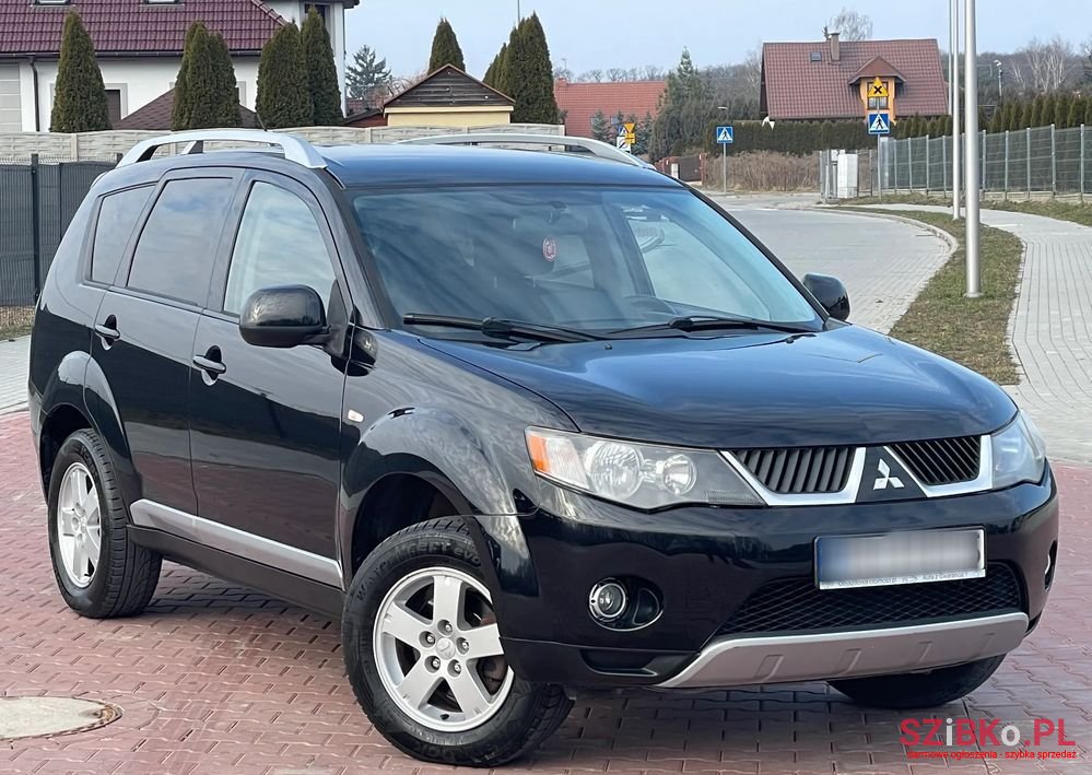 2009' Mitsubishi Outlander 2.4 Invite photo #4