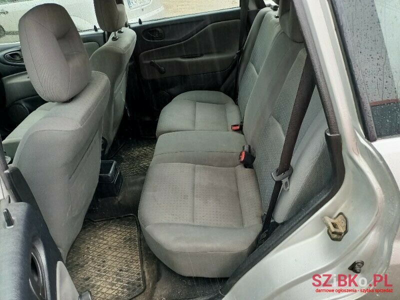 2004' Mitsubishi Space Star photo #6