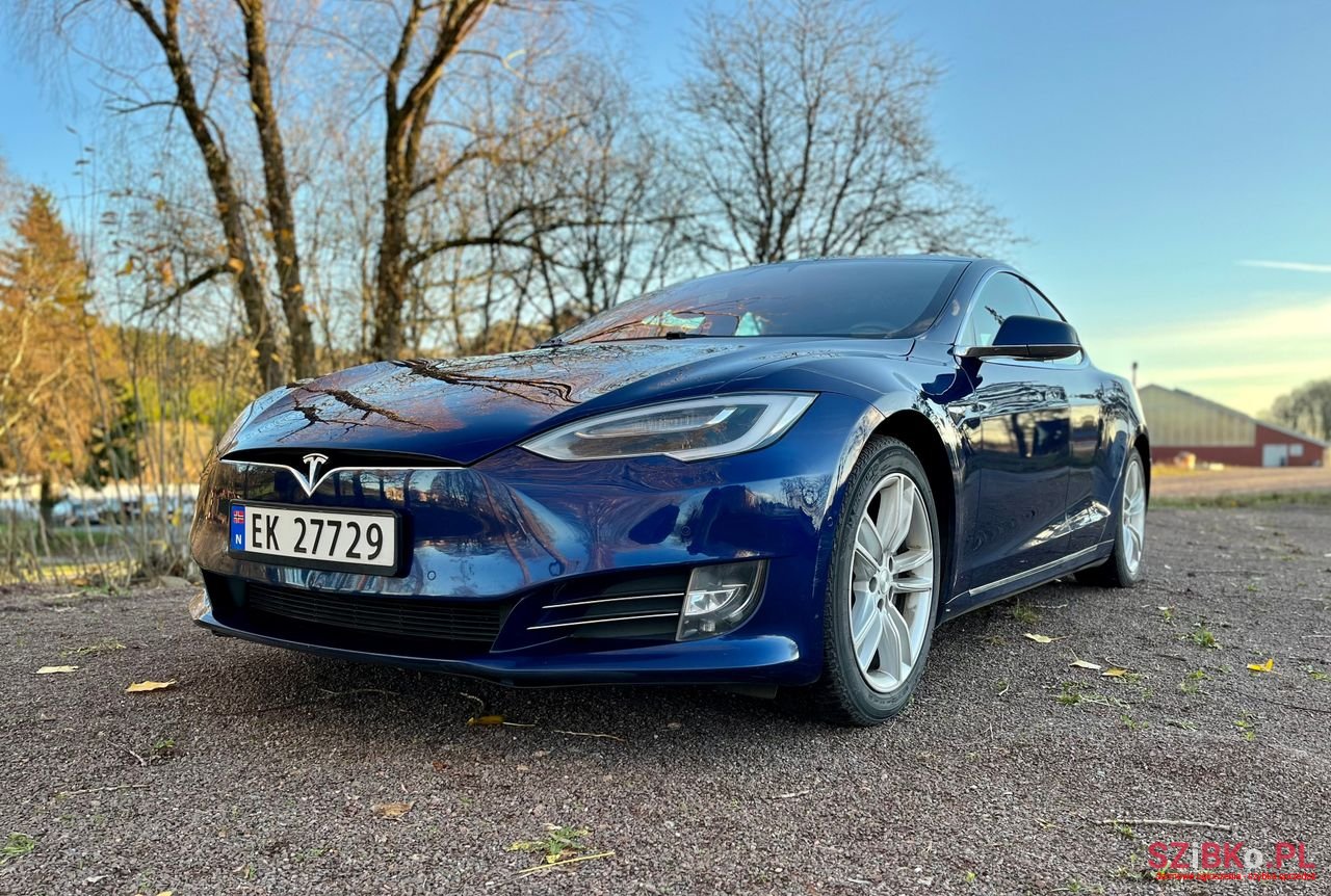 2016' Tesla Model S 75D photo #2