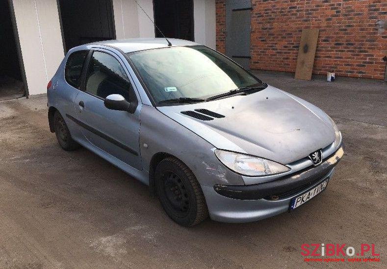 2001' Peugeot 206 photo #1