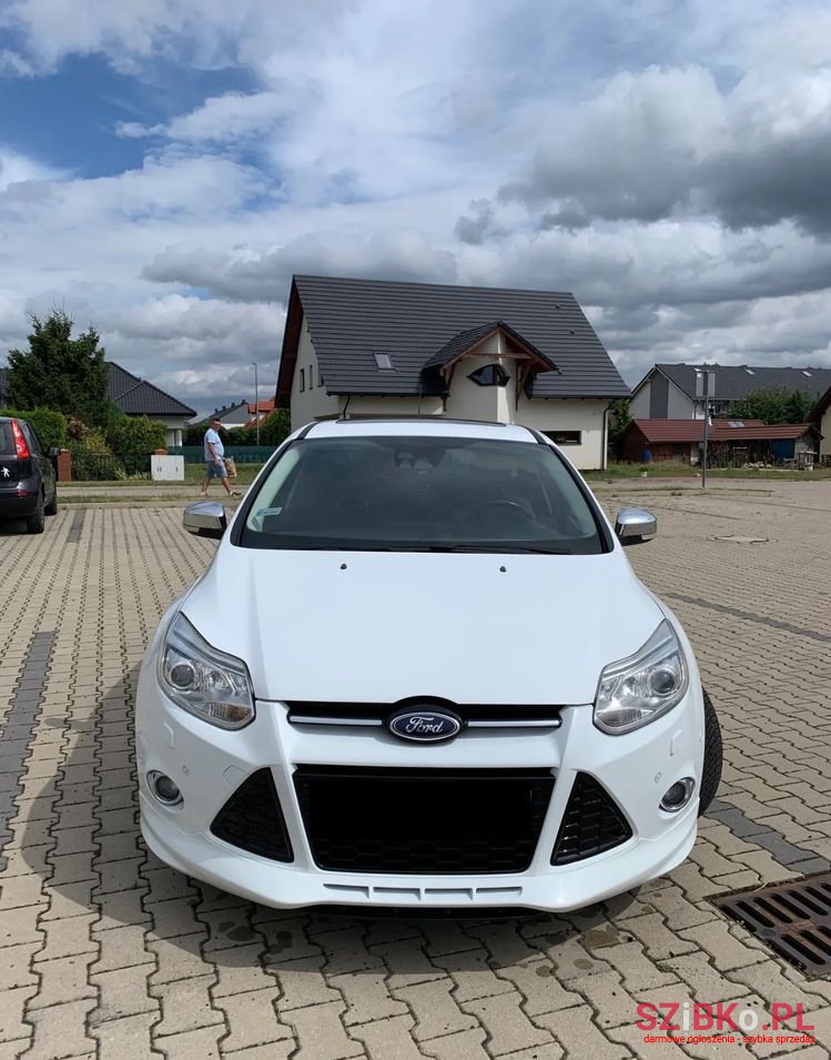 2012' Ford Focus photo #2